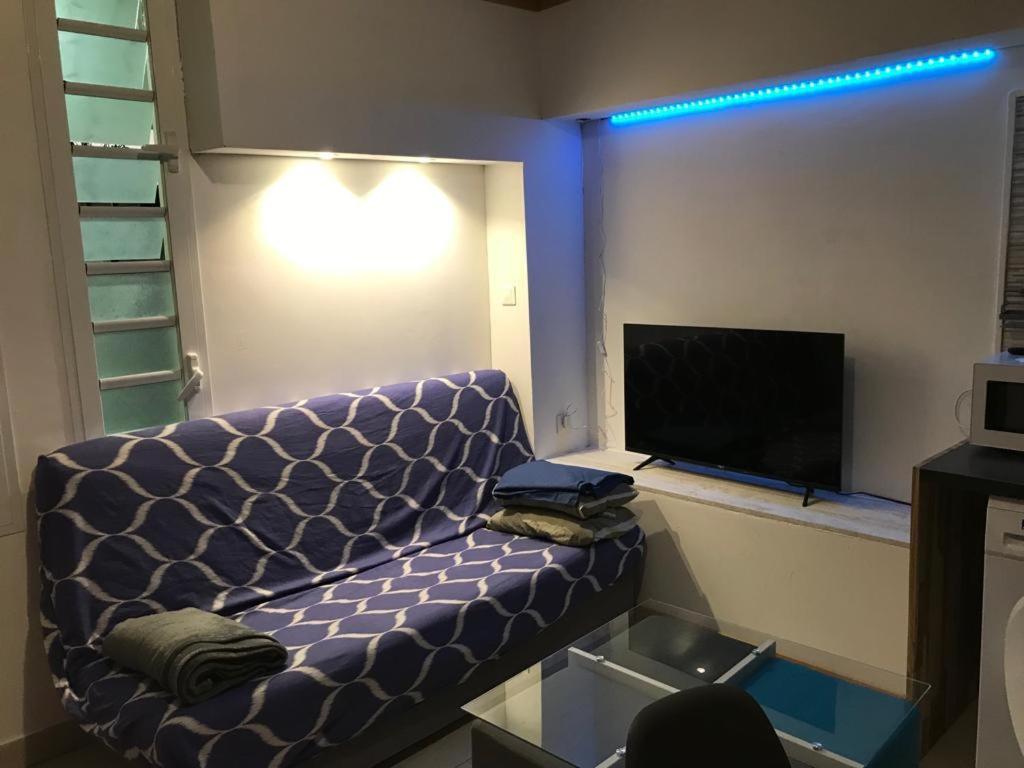 Nicole Residence Avec Piscine Chauffee & Jacuzzi Saint-Andre Ngoại thất bức ảnh